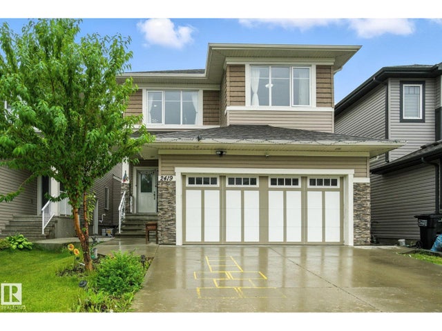 2419 17 Av Nw, Edmonton
