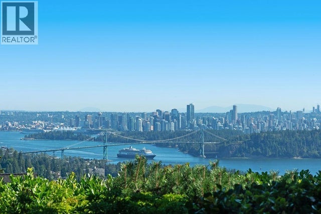 1373 Camwell Drive, West Vancouver