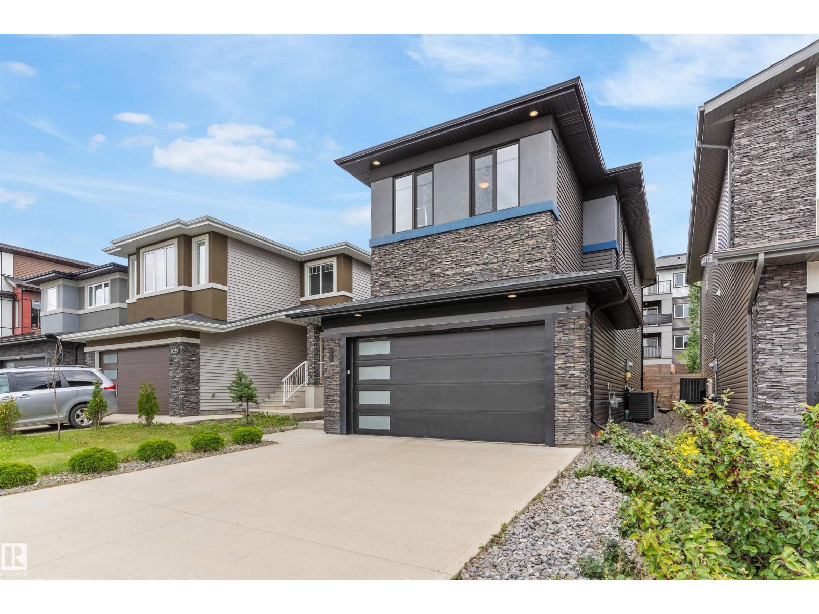 2033 Ware Rd Nw, Edmonton