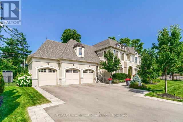 21 Lambert Common, Oakville (sw Southwest)