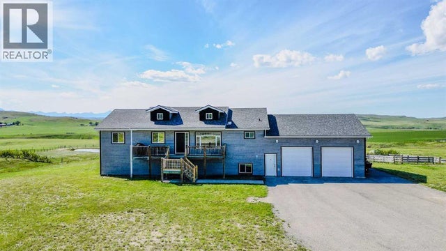 24004 Rr 260a, Rural Cardston County