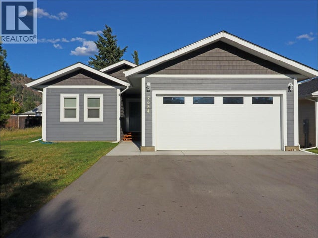 7654 18th Street, Grand Forks