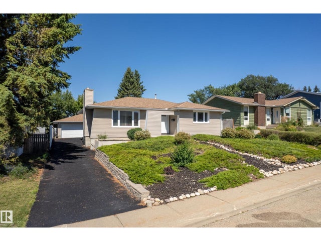 8 Gravenhurst Cr, Sherwood Park