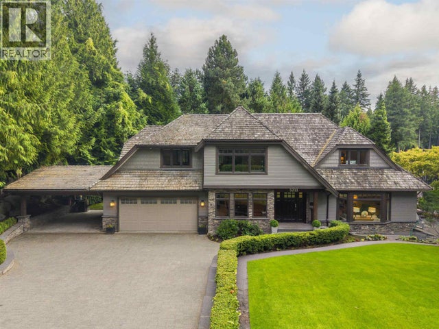 5211 Timberfeild Road, West Vancouver