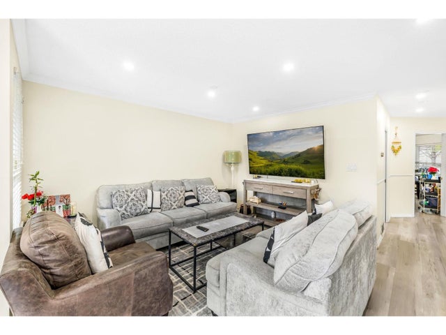 17 6478 121 Street, Surrey