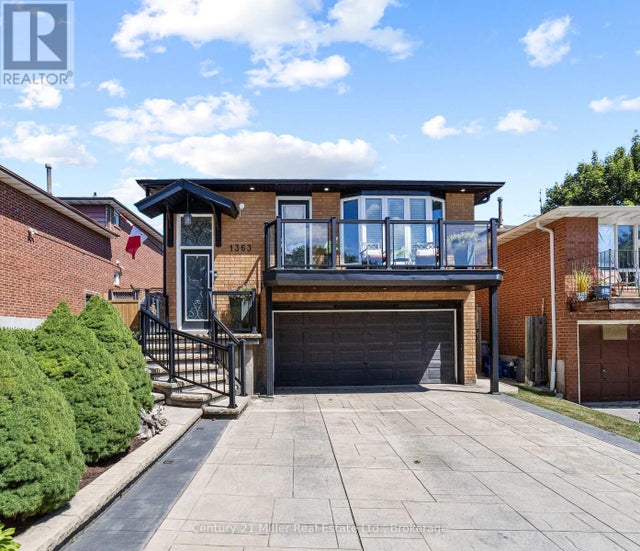 1363 Harmsworth Square, Oakville (fa Falgarwood)