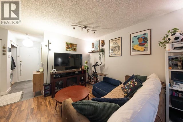 209 1345 Comox Street, Vancouver