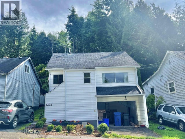 1328 Overlook Street, Prince Rupert