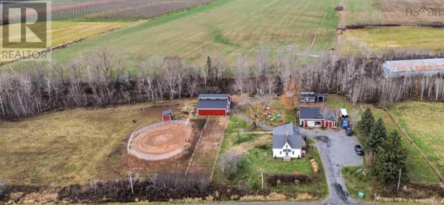 5211 Brooklyn Street, Grafton