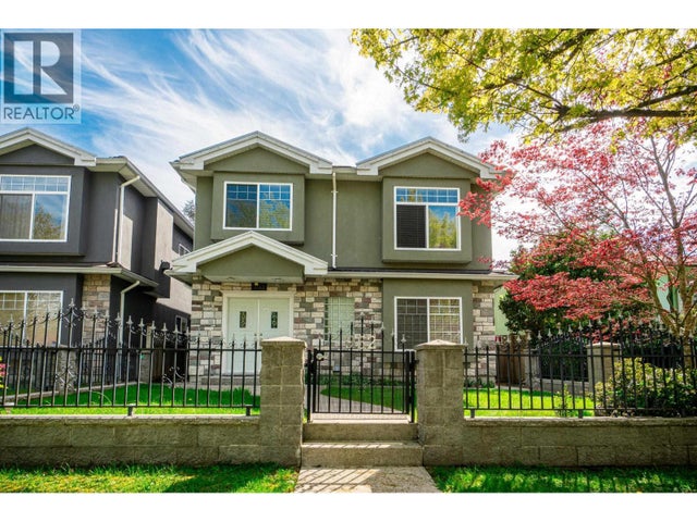952 E 31st Avenue, Vancouver