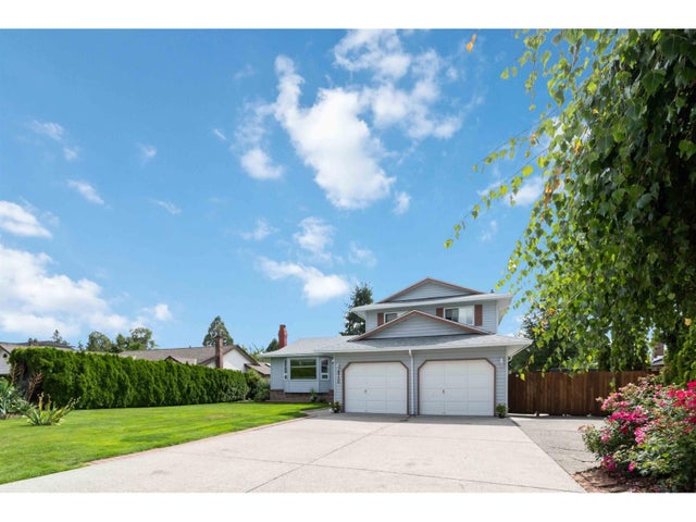 18166 54 Avenue, Surrey