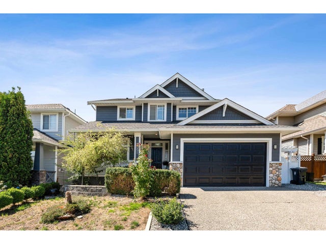 7051 196b Street, Langley