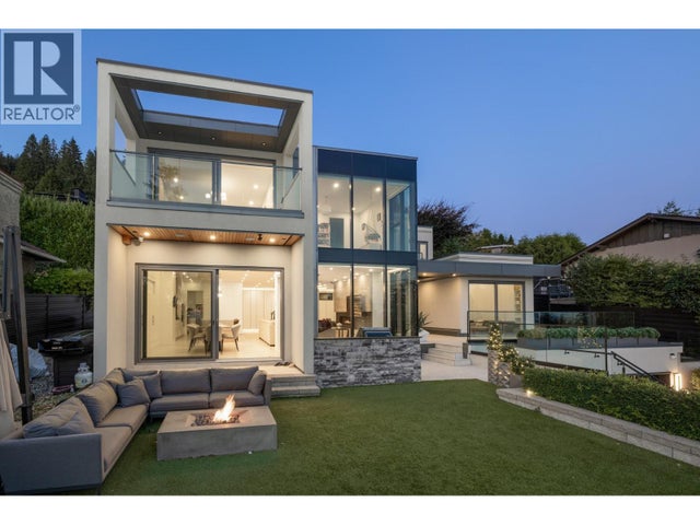 392 Ventura Crescent, North Vancouver