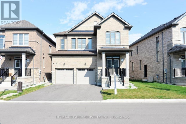24 Bachelor Street, Brampton (northwest Brampton)