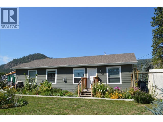 8187 Donaldson Drive, Grand Forks