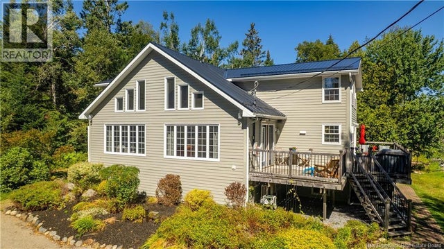 39 Ghost Road, Bayside