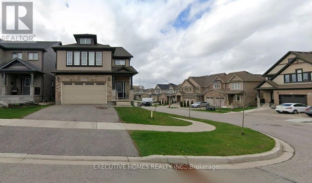 285 Dewdrop Crescent, Waterloo