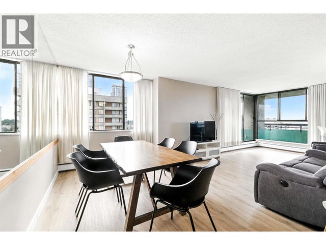 2403 3737 Bartlett Court, Burnaby