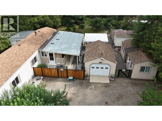 1558 Thompson Road, Christina Lake