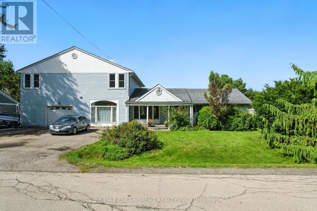 5 Mazza Avenue, Hamilton (dundas)