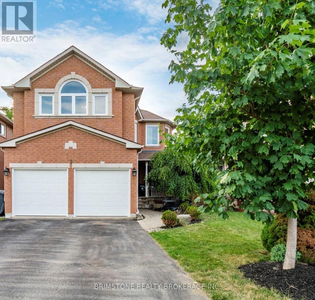 7 Banington Crescent, Brampton (snelgrove)