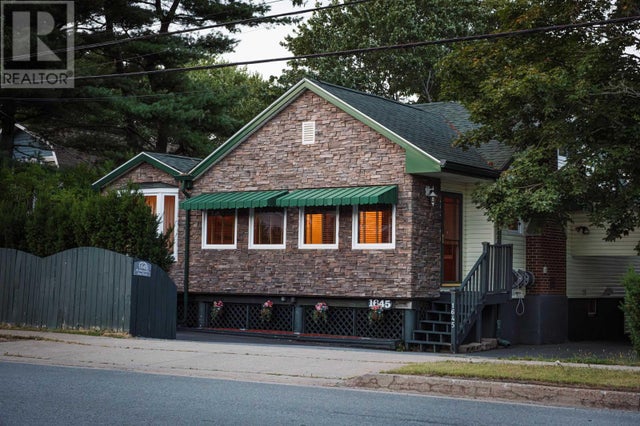 1645 St. Margaret's Bay Road, Timberlea