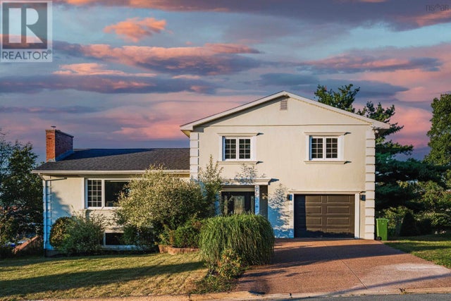 11 Laurentian Drive, Halifax