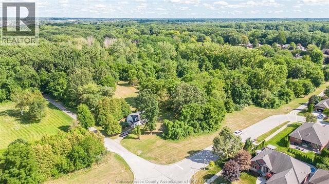 2185 Washington Boulevard, Lasalle