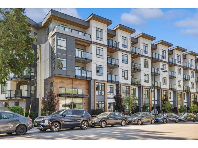 220 13968 Laurel Drive, Surrey