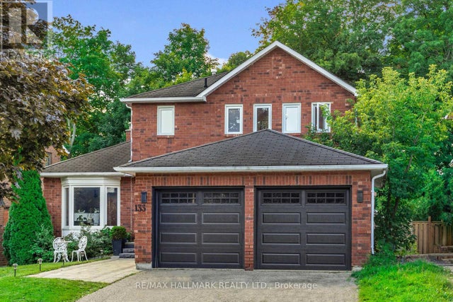 133 Heathwood Heights Drive, Aurora (hills Of St Andrew)