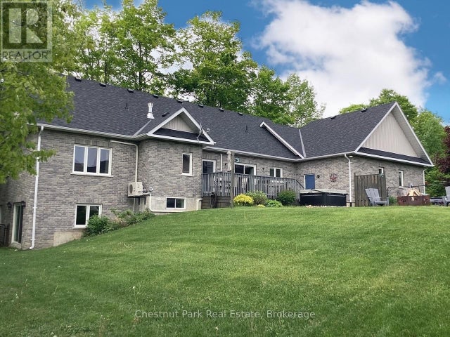 28 Boyd Crescent, Oro-Medonte (moonstone)