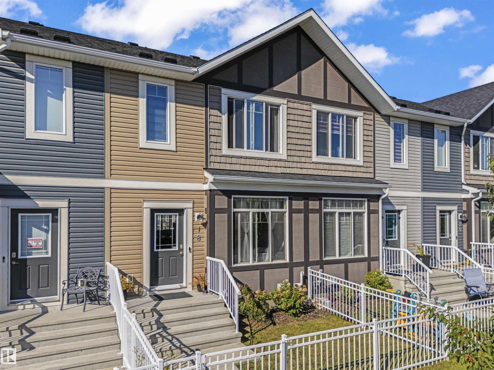 #18 2215 24 St Nw, Edmonton