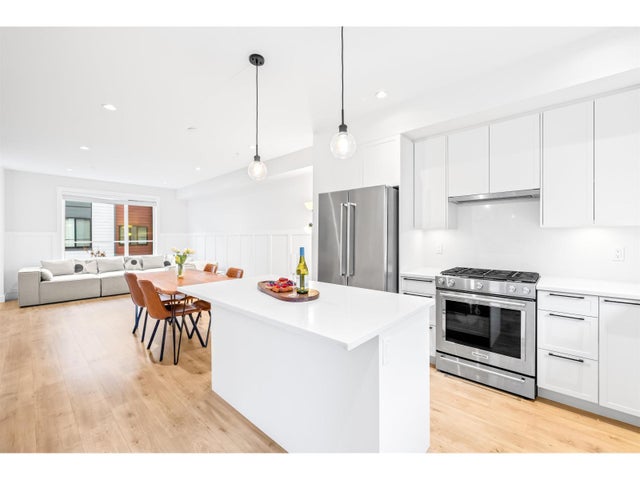 18 19897 75a Avenue, Langley