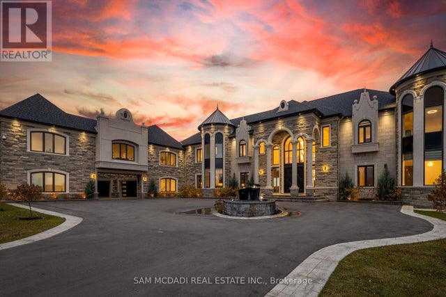 4 Saint Lukes Court, Brampton (toronto Gore Rural Estate)