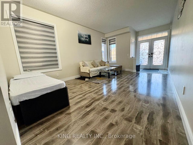 398 Sunny Meadow Boulevard, Brampton (sandringham-Wellington)