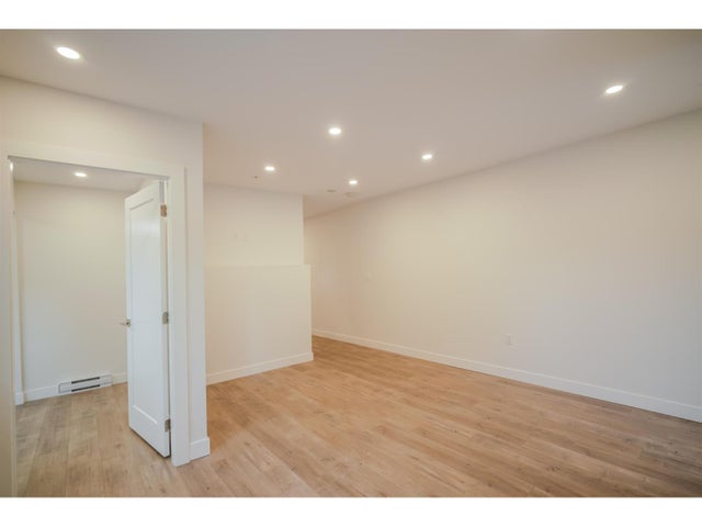 3 12317 Beecher Street, Surrey