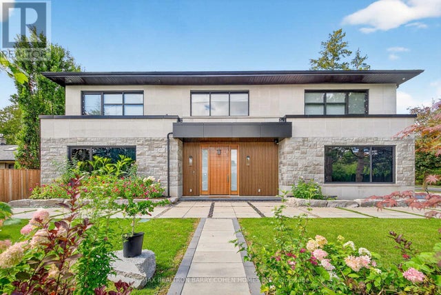 28 Brian Cliff Drive, Toronto (banbury-Don Mills)