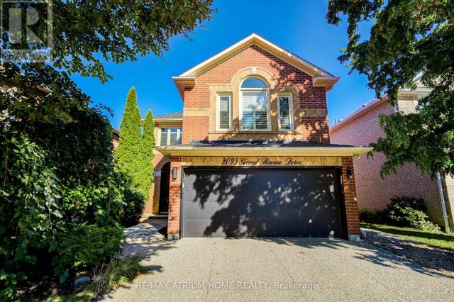 2095 Grand Ravine Drive, Oakville (ro River Oaks)