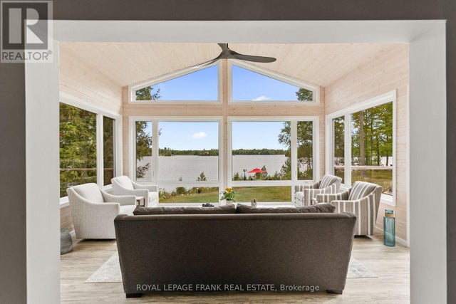 1115a Steenburg Lake Road N, Limerick