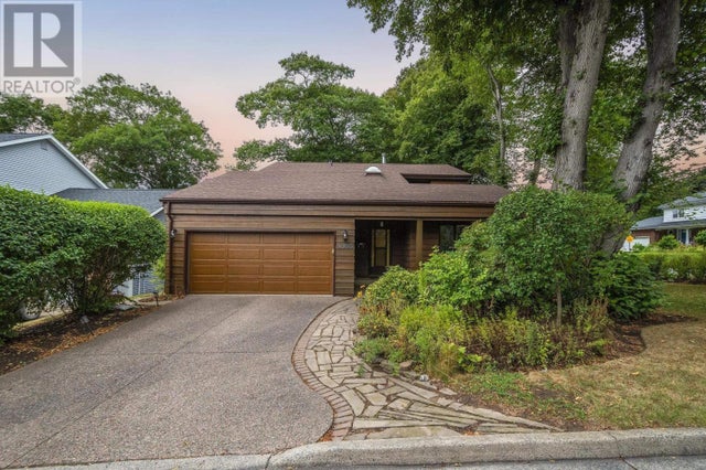 5905 Bilton Lane, Halifax