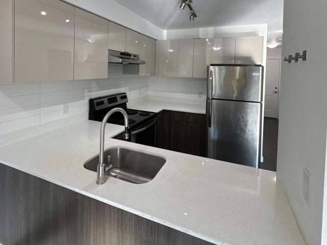 103 10688 140 Street, Surrey