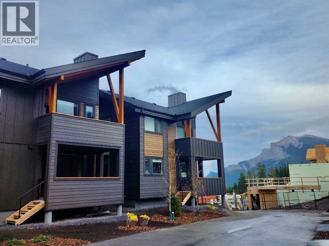 202i, 209 Stewart Creek Rise, Canmore