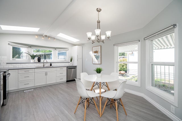 69 8254 134 Street, Surrey