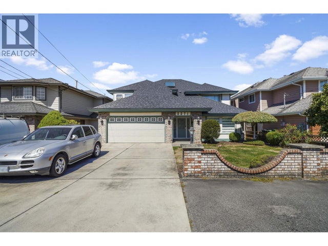 5371 Maple Road, Richmond