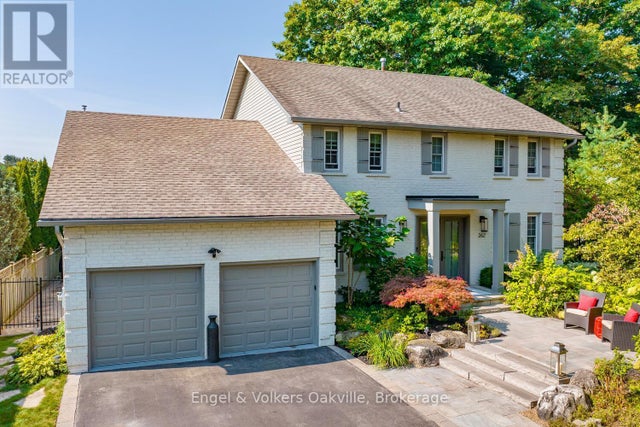 262 Vinova Court, Oakville (sw Southwest)