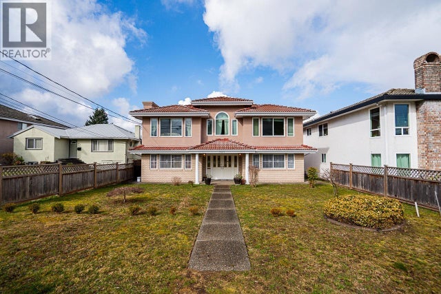 7823 Elwell Street, Burnaby