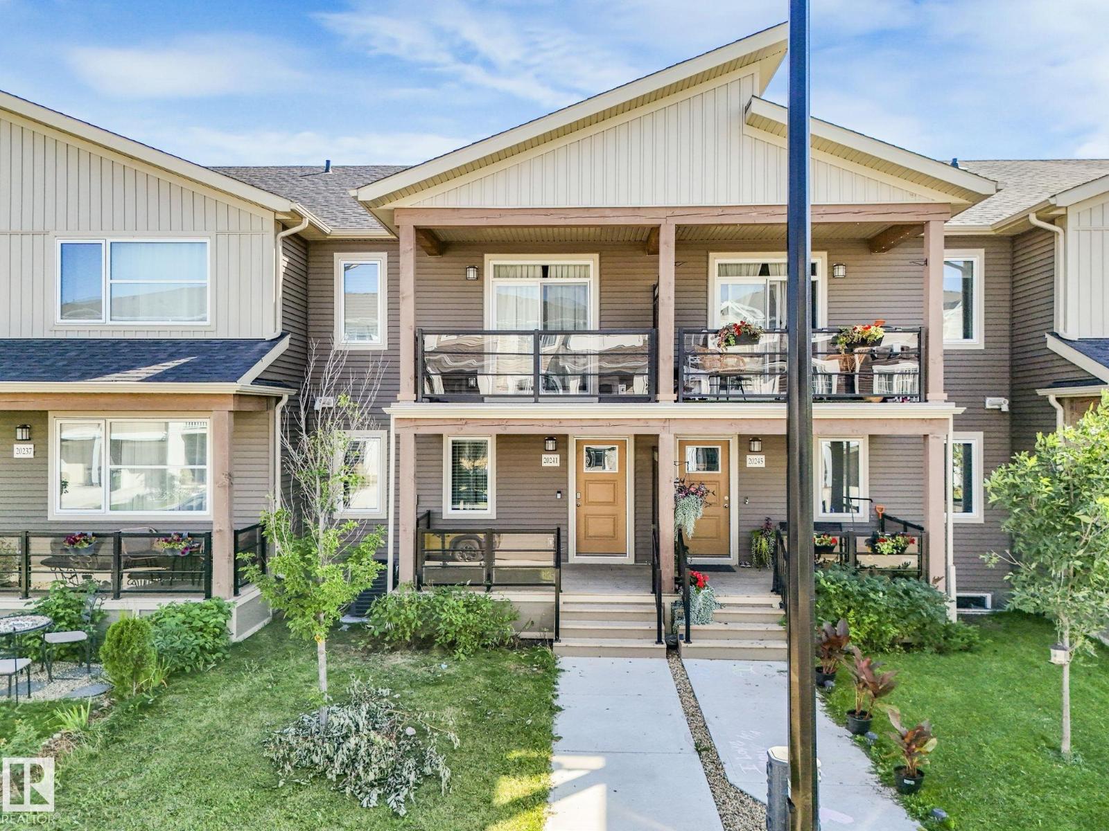 20241 15a Av Nw Nw, Edmonton
