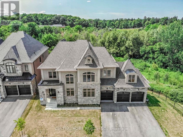 122 Burns Boulevard, King (king City)