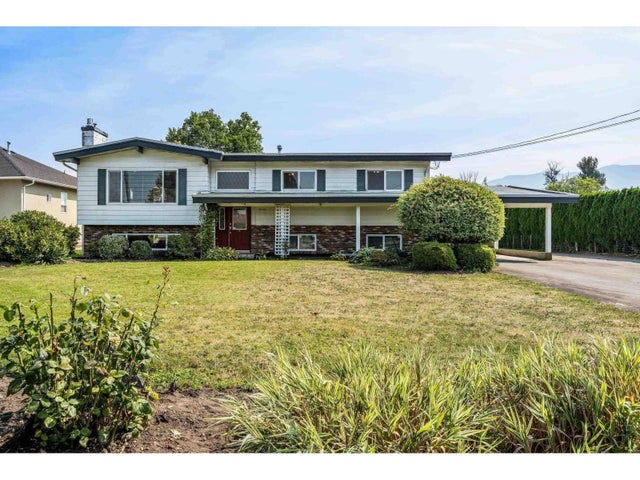 10338 Mcsween Road|fairfield Island, Chilliwack