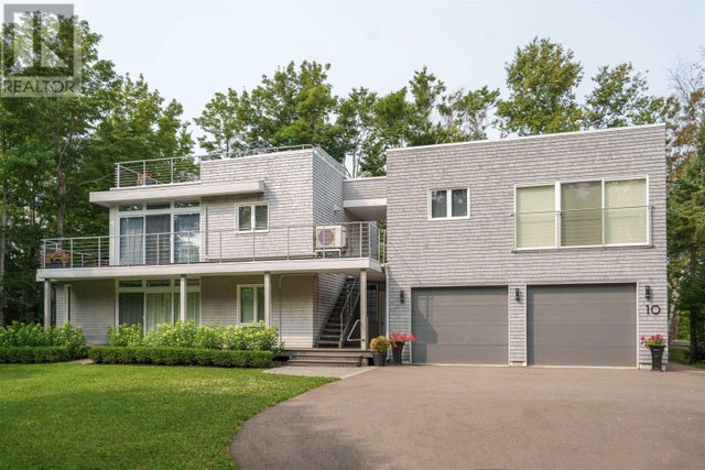 10 Lupin Lane, Brackley Beach